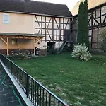 Monteurzimmer-graf アパート Nidda